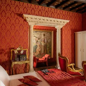 Residenza Canova Tadolini - 4*, ローマ イタリア
