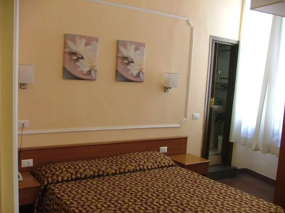 Hotel Toscana 피렌체 2*,  이탈리아